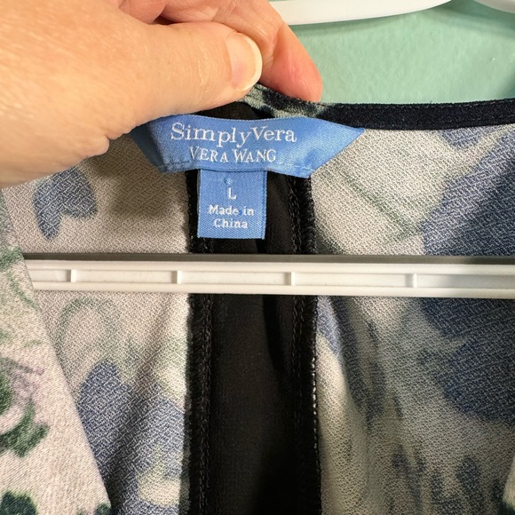 Simply Vera Vera Wang , size large, sleeveless dress, cowl neck. - Picture 2 of 6